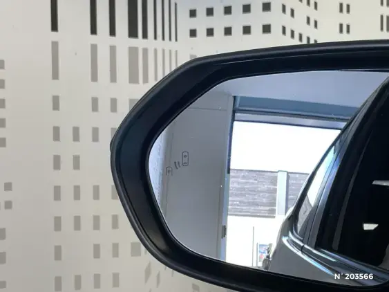 TOYOTA YARIS IV - voiture d'occasion - Photo 31