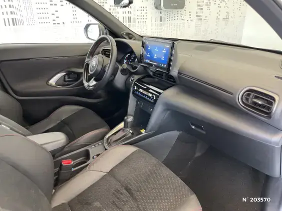 TOYOTA YARIS CROSS I - voiture d'occasion - Photo 10