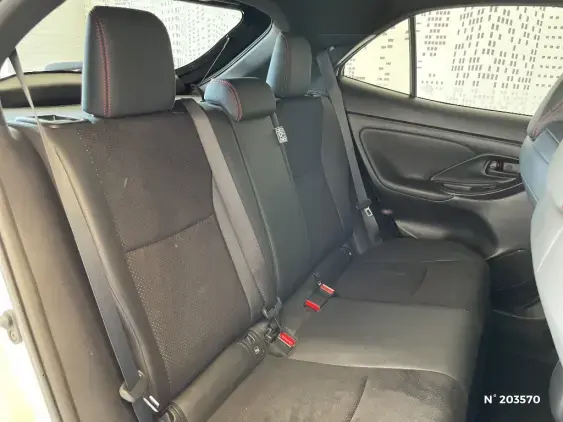 TOYOTA YARIS CROSS I - voiture d'occasion - Photo 11