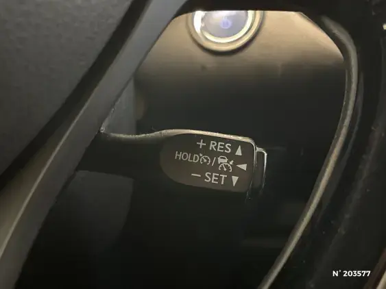 TOYOTA C-HR - voiture d'occasion - Photo 30