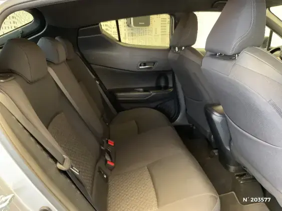 TOYOTA C-HR - voiture d'occasion - Photo 11