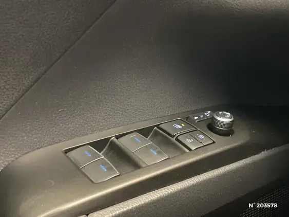 TOYOTA CAMRY II - voiture d'occasion - Photo 29
