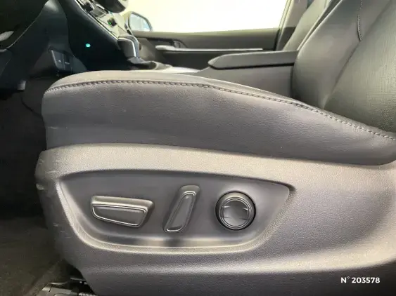 TOYOTA CAMRY II - voiture d'occasion - Photo 38