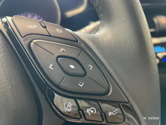 TOYOTA C-HR - voiture d'occasion - Photo 21