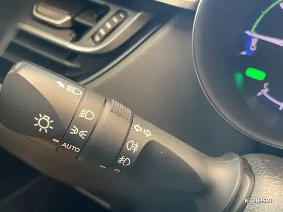 TOYOTA C-HR - voiture d'occasion - Photo 24