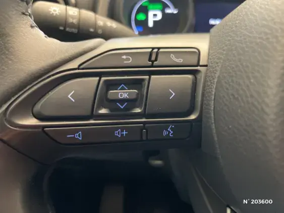 TOYOTA YARIS CROSS I - voiture d'occasion - Photo 33