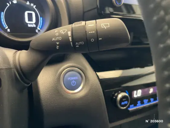 TOYOTA YARIS CROSS I - voiture d'occasion - Photo 35
