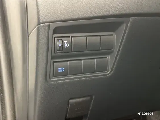 TOYOTA YARIS CROSS I - voiture d'occasion - Photo 26