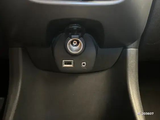 TOYOTA AYGO II - voiture d'occasion - Photo 25