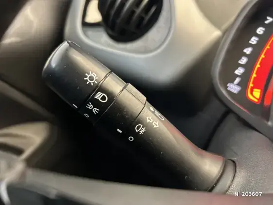 TOYOTA AYGO II - voiture d'occasion - Photo 31