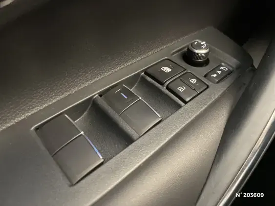 TOYOTA COROLLA TOURING SPT X - voiture d'occasion - Photo 37
