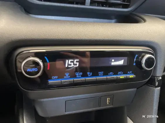 TOYOTA YARIS IV - voiture d'occasion - Photo 15