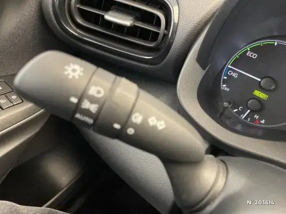 TOYOTA YARIS IV - voiture d'occasion - Photo 27