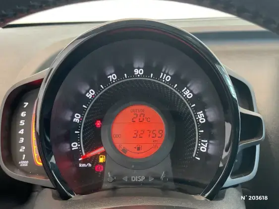 TOYOTA AYGO II - voiture d'occasion - Photo 12