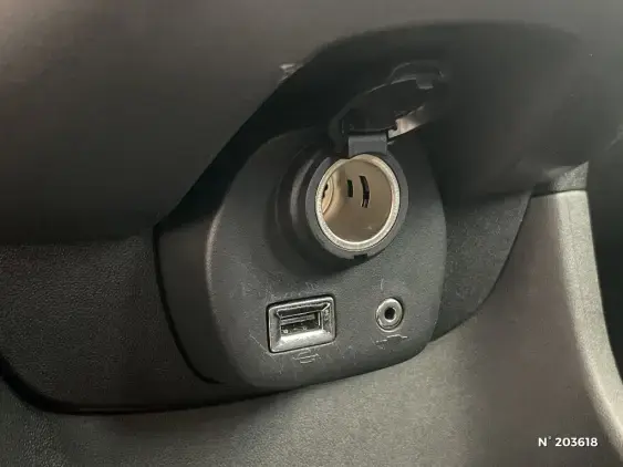TOYOTA AYGO II - voiture d'occasion - Photo 26