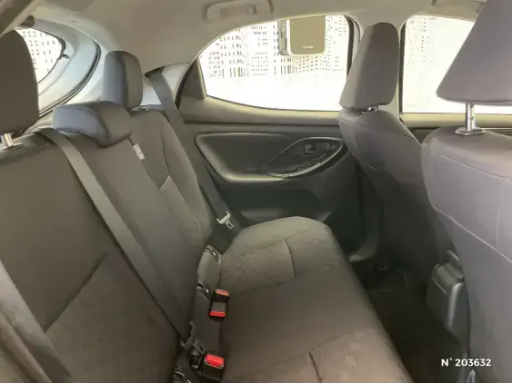 TOYOTA YARIS IV - voiture d'occasion - Photo 11