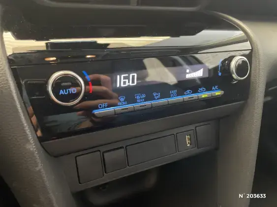 TOYOTA YARIS CROSS I - voiture d'occasion - Photo 30