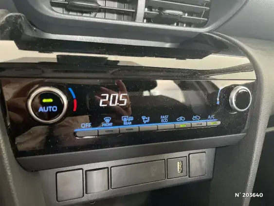 TOYOTA YARIS CROSS I - voiture d'occasion - Photo 15