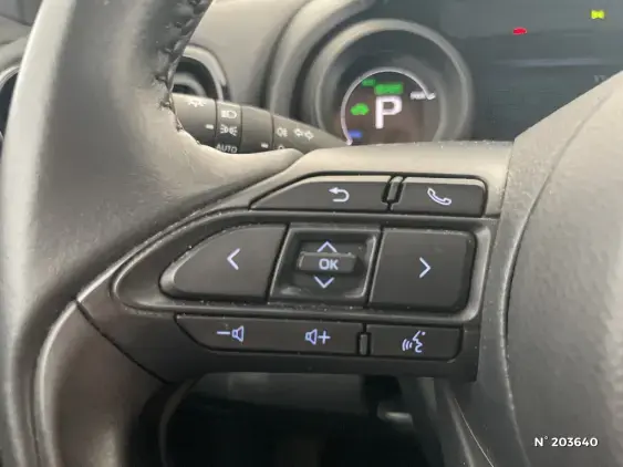 TOYOTA YARIS CROSS I - voiture d'occasion - Photo 27