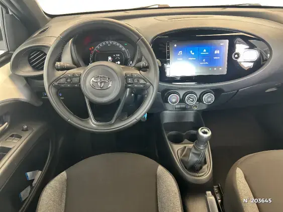 TOYOTA AYGO X - voiture d'occasion - Photo 9
