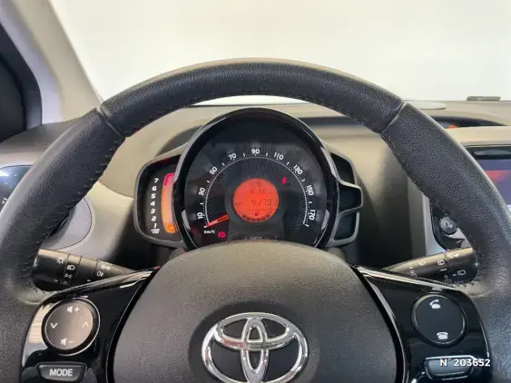 TOYOTA AYGO II - voiture d'occasion - Photo 12