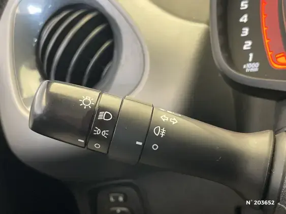 TOYOTA AYGO II - voiture d'occasion - Photo 31