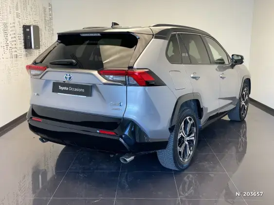 TOYOTA RAV4 V - voiture d'occasion - Photo 4