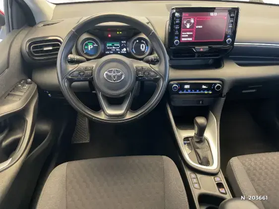 TOYOTA YARIS IV - voiture d'occasion - Photo 9