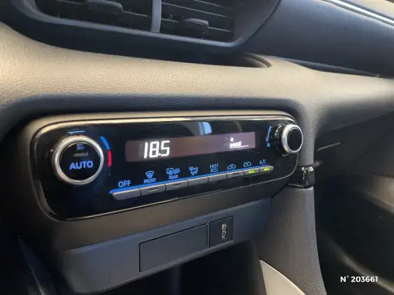 TOYOTA YARIS IV - voiture d'occasion - Photo 37