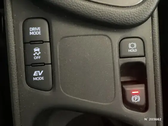 TOYOTA YARIS IV - voiture d'occasion - Photo 30