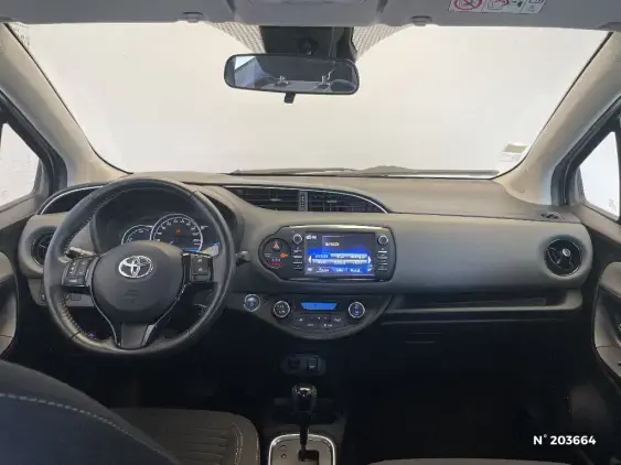 TOYOTA YARIS III - voiture d'occasion - Photo 9