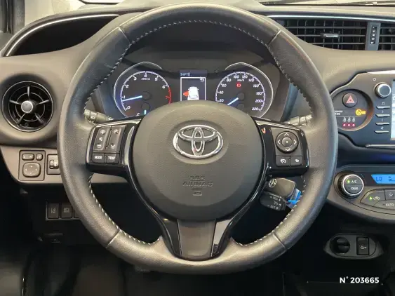 TOYOTA YARIS III - voiture d'occasion - Photo 35