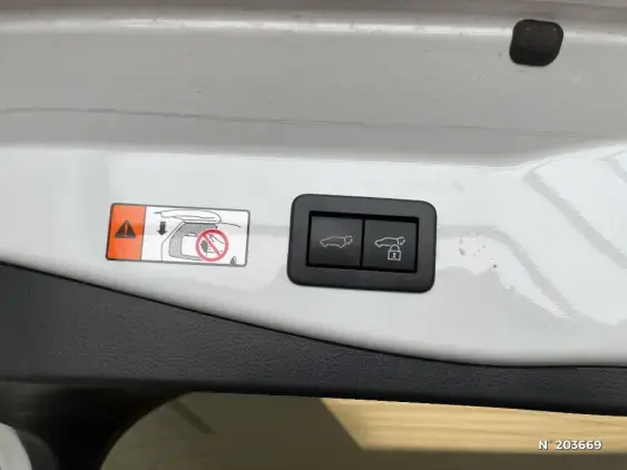 TOYOTA C-HR II - voiture d'occasion - Photo 37