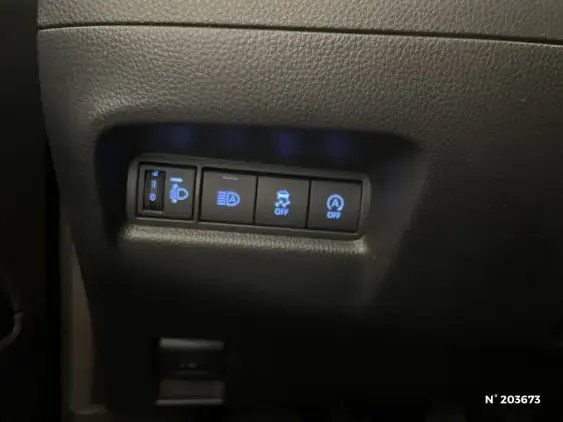 TOYOTA AYGO X - voiture d'occasion - Photo 15
