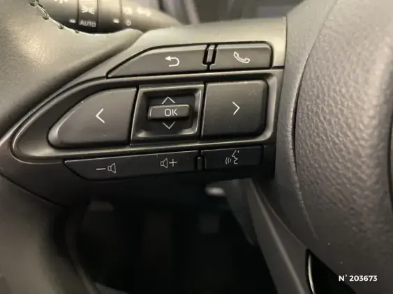 TOYOTA AYGO X - voiture d'occasion - Photo 26