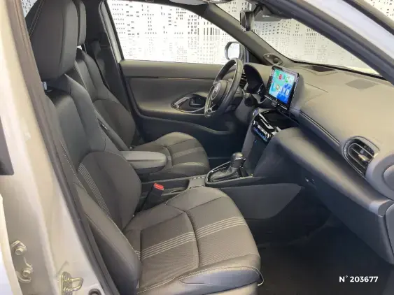 TOYOTA YARIS CROSS I - voiture d'occasion - Photo 10