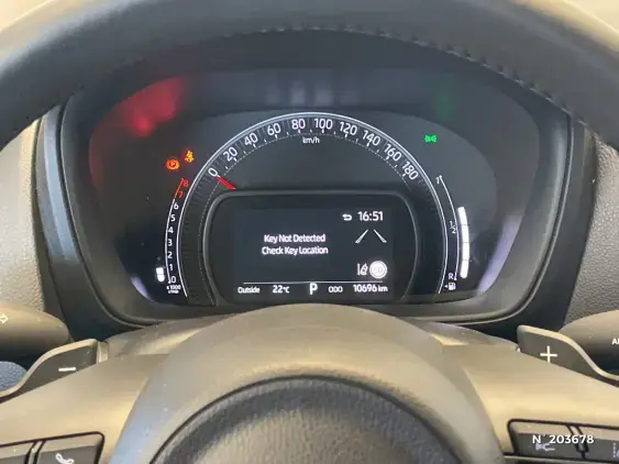 TOYOTA AYGO X - voiture d'occasion - Photo 10