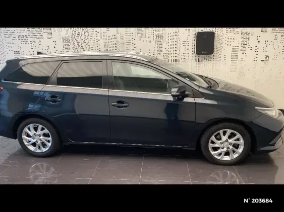TOYOTA AURIS II - voiture d'occasion - Photo 5