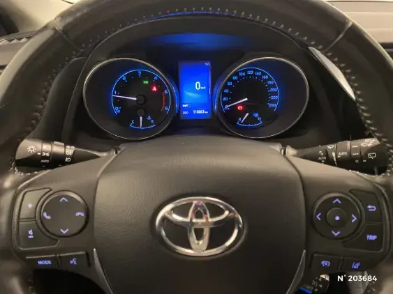 TOYOTA AURIS II - voiture d'occasion - Photo 12