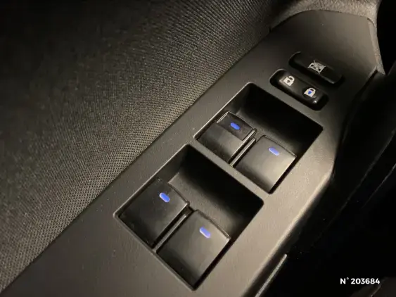 TOYOTA AURIS II - voiture d'occasion - Photo 35