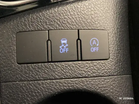 TOYOTA AURIS II - voiture d'occasion - Photo 39