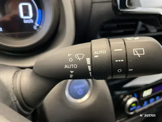 TOYOTA YARIS CROSS I - voiture d'occasion - Photo 30