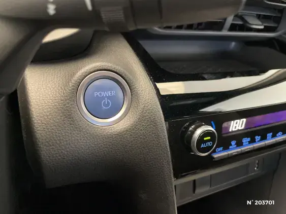 TOYOTA YARIS CROSS I - voiture d'occasion - Photo 32
