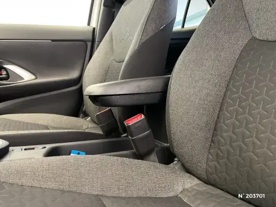 TOYOTA YARIS CROSS I - voiture d'occasion - Photo 39