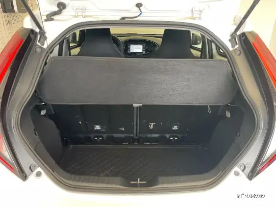 TOYOTA AYGO X - voiture d'occasion - Photo 7