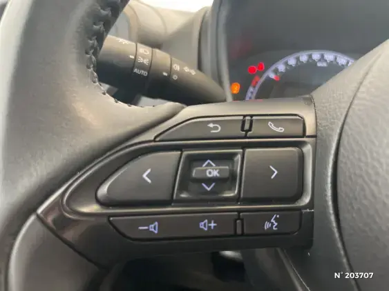 TOYOTA AYGO X - voiture d'occasion - Photo 26