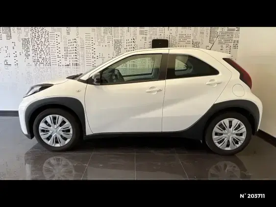 TOYOTA AYGO X - voiture d'occasion - Photo 2