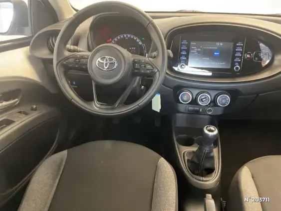 TOYOTA AYGO X - voiture d'occasion - Photo 9