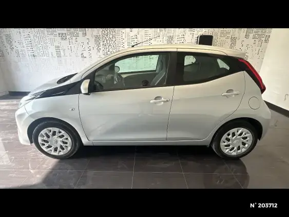 TOYOTA AYGO II - voiture d'occasion - Photo 2