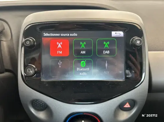 TOYOTA AYGO II - voiture d'occasion - Photo 14